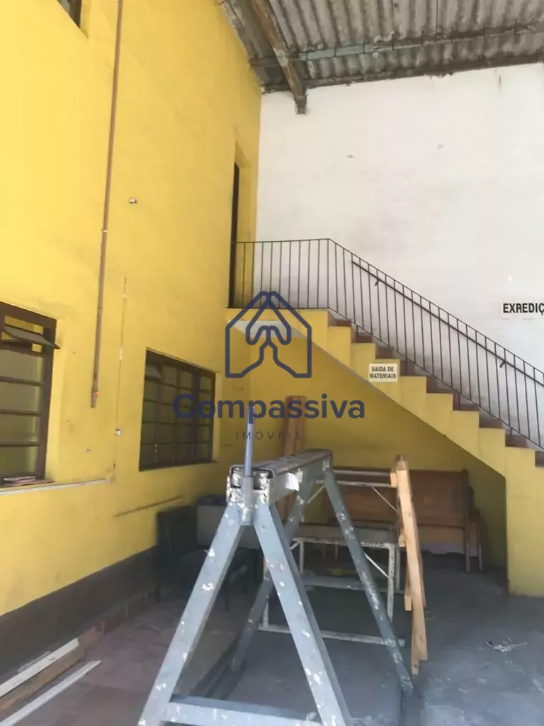 VENDE-SE Galpão Comercial